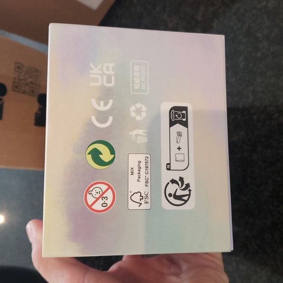 Unopened Authentic Pond Skullpanda L'impressionnisme Pop Mart - Picture 7 of 10